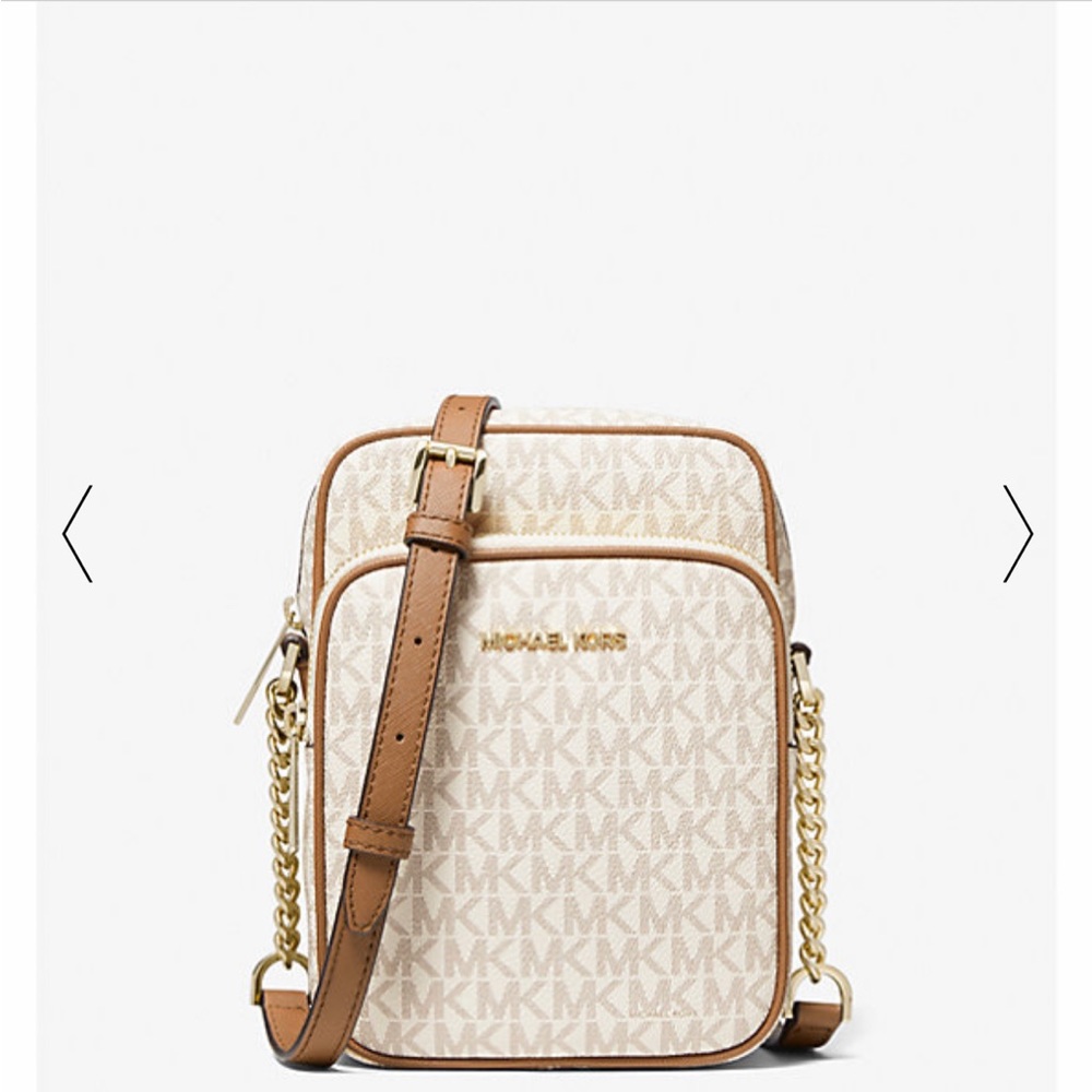 Like new very clean Michael Kors